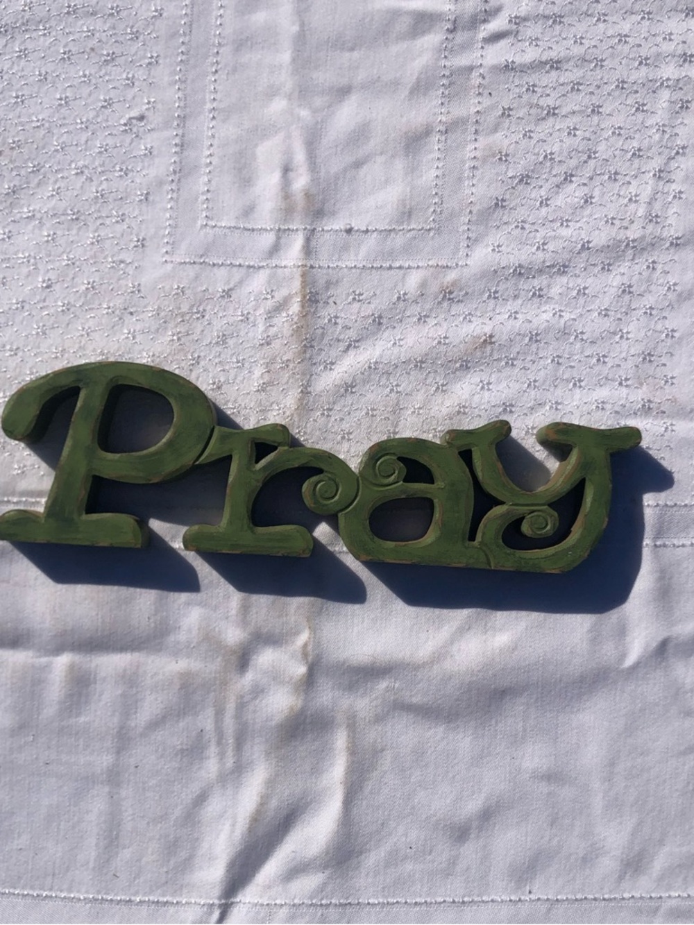 Green 'Pray' Wall Accent - Decorative Home Wall Decor